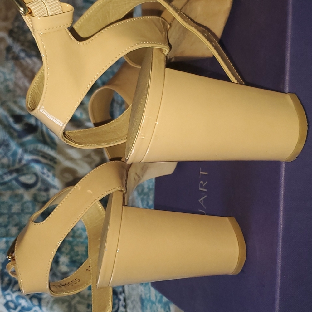 Beige Stuart Weitzman Shoe - image 2